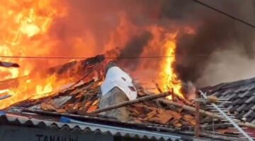 Kebakaran di Tebet Tewaskan Empat Orang, Diduga Akibat Mesin Fotokopi